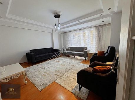 Rd'den Çırçır'da Metro'ya Yakın Geniş Ferah Satılık 3+1 Ev