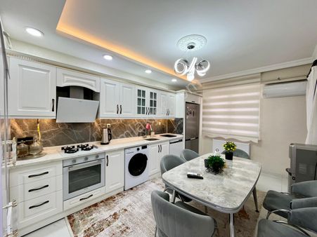 Amazon'dan Mevlana İlkokul Karşısı 4+1 Çift Balkonlu Daire!!!