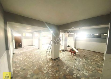 Kiralık Depo Dükkan Pendik Esenyalı Mahallesi