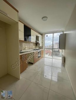 Ataşehir Sarıçınar Evlerinde Satılık 2+1 Lüx Daire