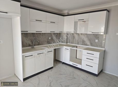 Lider Emlak'tan Başpınar Mah.3+1 Kilerli Satılık Daire