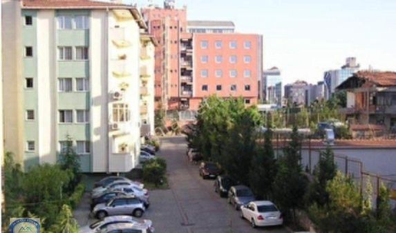 Kiralık Beykoz Çubuklu Körfez Konutlarında 3+1 Ara Kat Daire