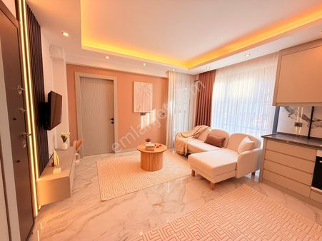 Özmecaz'dan Gerzele Mah. 1+1 Arakat Asansörlü Balkonlu Full Eşyalı Ultra Lüks Apart