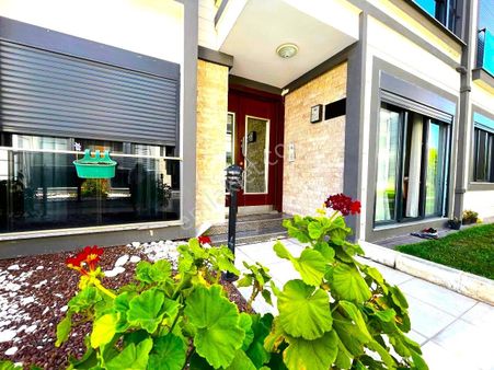 ♫melodi'den Akçay Merkez'de Kapalı Otoparklı Ön Cephe En Üst Kat Sevenlere Özel 2+1 Harika Daire