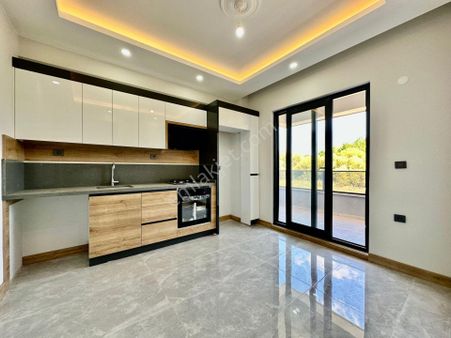 ꧁ay Emlaktan꧂akçay'da Ayrı Mutfak Arakat Ebeveyn Banyolu Ön Cephe Satılık 2+1 Sıfır Ultra Lüx Daire