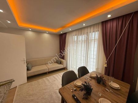 Mecidiyeköy Metroya 14dk Cadde Arkasında Full Sıfır Eşyalı 2+1