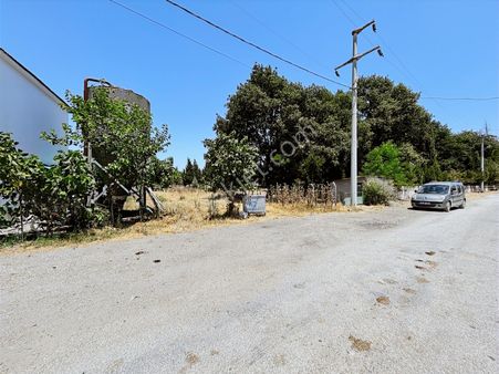 M.k.paşa Bostandere Mahallesınde Köyiçi Satılık Arsa