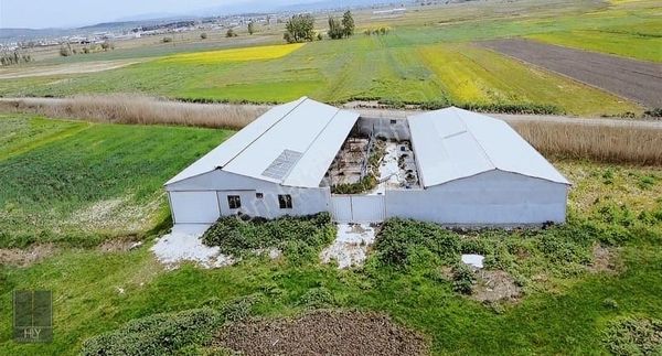 Hly Gayrimenkulden Yakupköy'de 1125 M2 Satılık Hayvan Çiftliği