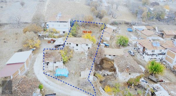 Hly Gayrimenkulden Kepsut Akçaköy Mah.de 783 M2 Satılık Arsa