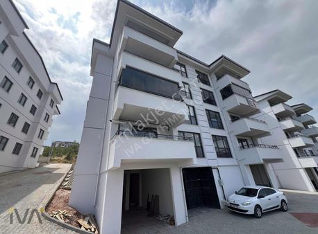 İva'dan Kestel'de Emsalsiz Manzarası İle Fırsat 3+1 Daire!