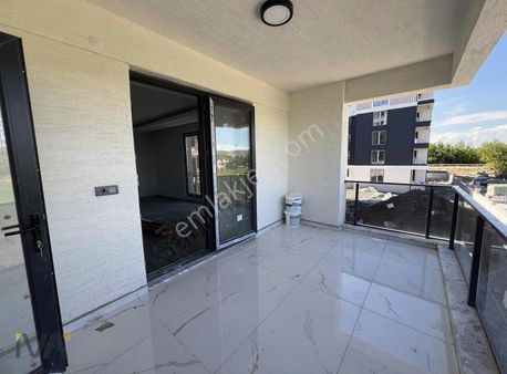 İva'dan Doğa İçerisinde Arakat Geniş Ve Ferah Fırsat Daire