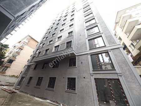 Tutar Da Çetinkaya Avm Yakını Acil Satılık Otoparklı 2+1 1 Kat