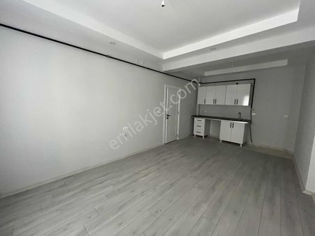 Sürer Emlak`tan Kiralık 1+1 Daire`miz İlk Kiracısını Bekliyor