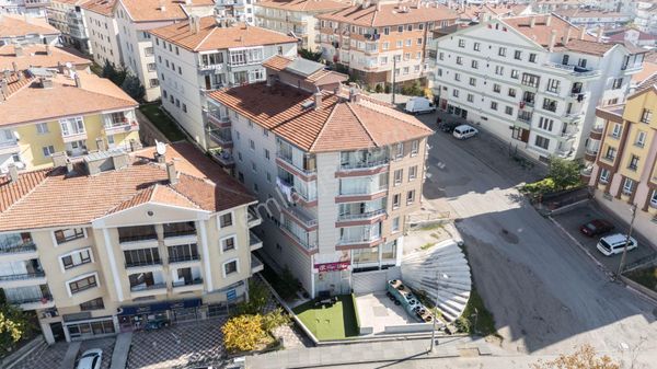 Keçiören İncirli’de Full Yapılı Asansörlü Ankara Manzaralı 3+1