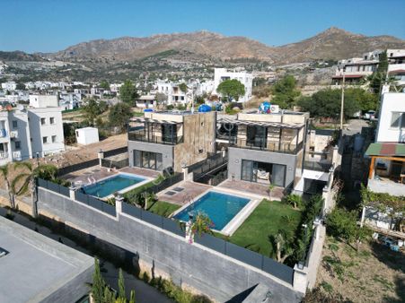 Agr Group'tan Gümüşlük'te 500 M2 Arsa İçerisinde 4+2 Lüx Villa !