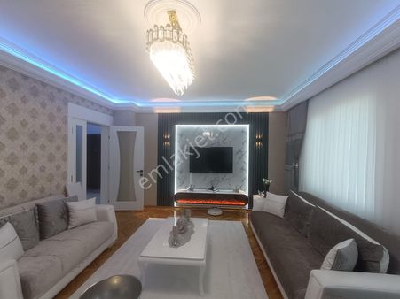 Nuray Gayrimenkulden Güvenevler De Lüks 3+1