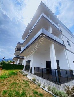 Akçaabat Yaylacık Mahallesinde Satılık Villa