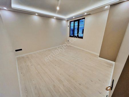 Yatırım'dan İdealtepe'de Minibüse Paralel Ayrı Mutfak 1+1