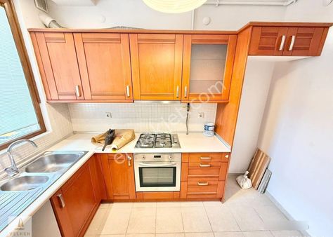 Fenerbahçe Ayanoğlu'nda 3+1 Balkonlu Ebeveynli Genç Bina