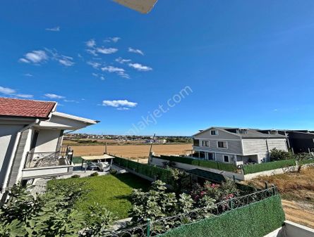 Marmara Ereğlisi'nde Sıfır Denize Yakın Müstakil 3+1 Tripleks !!