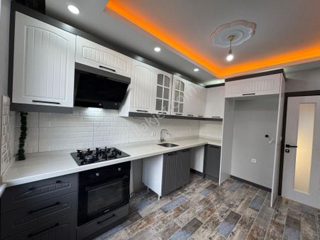 Çerkezköy / Fatih Mah'de Hastane Yanı Kiralık 3+1 Öncephe Lüks Daire