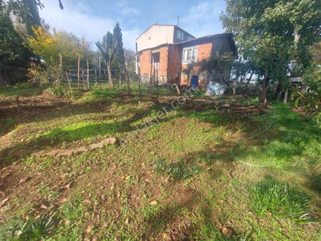 Sahibinden Pelitlide Köşe Parsel Satılık Müstakil Bahçeli Ev