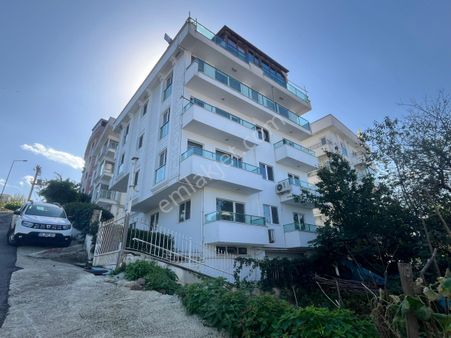 Trabzonun Gözde Semti Boztepede Satılık Apart -bına