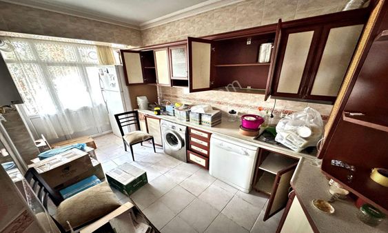 Kuşcağız'da Günsazak Cad Yakını 1. Katta Emsallerinden Uygun 3+1