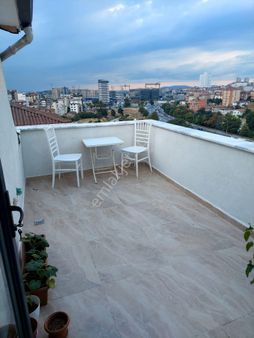 Pendik Esnyalıda Satılık Ful Manzaralı 4+2 160m2 Asansör Otopark İskanlı Dublex