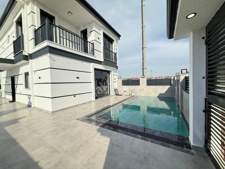 Hisar Mahallesi 4+1 Açık Mutfak Villa