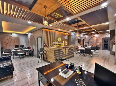 Bosna Cad Üzerinde Ultra Lüx Yapılı Her İşe Uygun Takasa Açık