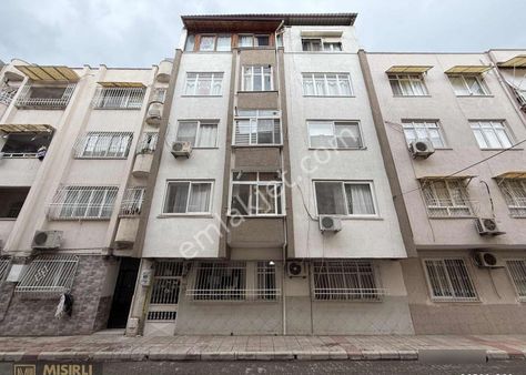 Mısırlı Gayrimenkul'den Eşyalı Kiralık Kombili Çarşıda 2+1 Daire