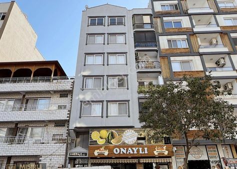 Mısırlı Gayrimenkul'den Satılık Fener Caddesin'de 3+1 Daire