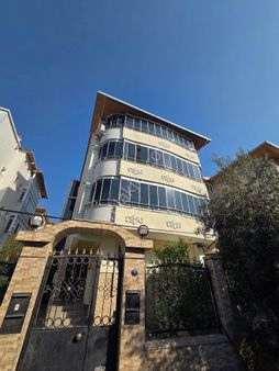 Ege Üni Dibinde 2+1 Eşyasız Veya Eşyalı Teraslı Kiralık Daire