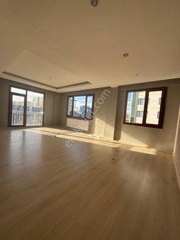 Urfa Yolu Üzeri Acil Satılık 4+1 Daire