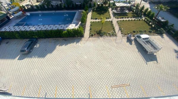 Tece Deniz Mah.de 1+1 Eşyalı & Havuzlu & Site İçi Satılık Daire