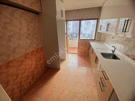 ꧁▇yılmaz'dan▇꧂cadde Üzerinde Ara Kat Masrafsız 3+1 Kiralık Daire