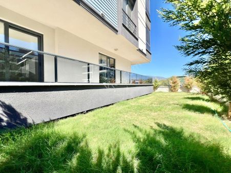 ꧁akçay Ay Emlaktan꧂muhteşem Konumlu Kombili Bahçe Kullanımlı Müstakil Tadında Satılık 2+1 Lüx Daire