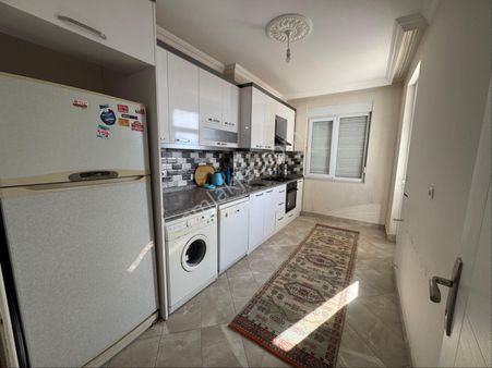 Cadde Üstünde 2+1 Eşyalı Daire
