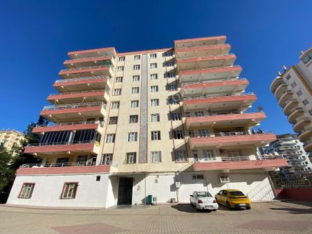 Dünya Kavşağına Yakın Geniş 3+1 Fırsat Daire