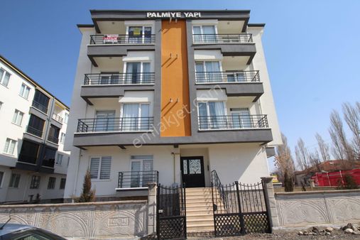 Aksaray Hacılar Harmanı'nda Müze Arkasında Satılık 1+1 Daire