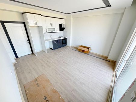 ▇akçay'da Ön Cephe Geniş Balkonlu Şık Tasarımlı 3+1 Ters Dublex