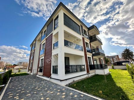 ꧁akçay Ay Emlak'tan꧂burhaniye Ören Bahçelievler'de Fırsat Müstakil Tadında Satılık 1+1 Lüks Daire