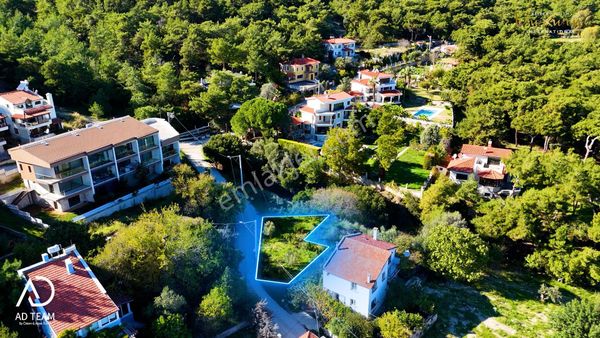 Güvendik'te Deniz Manzaralı 40/80 İmarlı Parsel