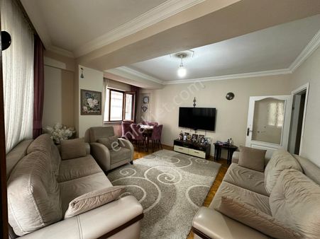 Recep Ümit'ten Eskibağlarda Collezyum 'un Hemen Yanında Süper Lokasyonda Satılık 3+1 Ferah Daire