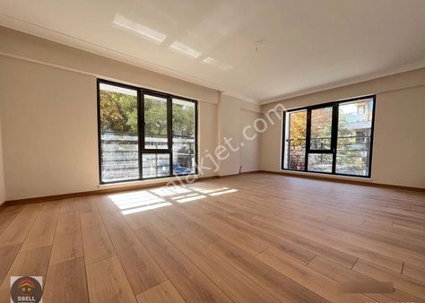 Sbell'den Emek'te Yeni Binada Ara Katta Ön Cephede 3+1 Sıfır Daire