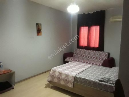 Adana Çarşı Merkezınde Günlkük