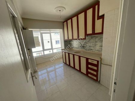 Ugem Gayrimenkul Kat'da 3+1 Uygun Daire