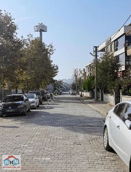 Duhan Emlak'tan Satılık Yeni Binada Ara Kat Köşe 2+1