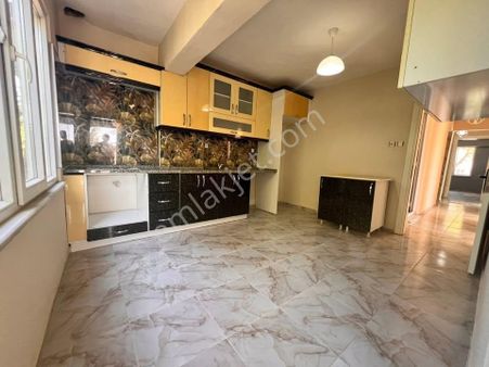 Nazilli🏡emlaktan-satılık Şirinevlerde Full Tadilatlı 3+1 Daire